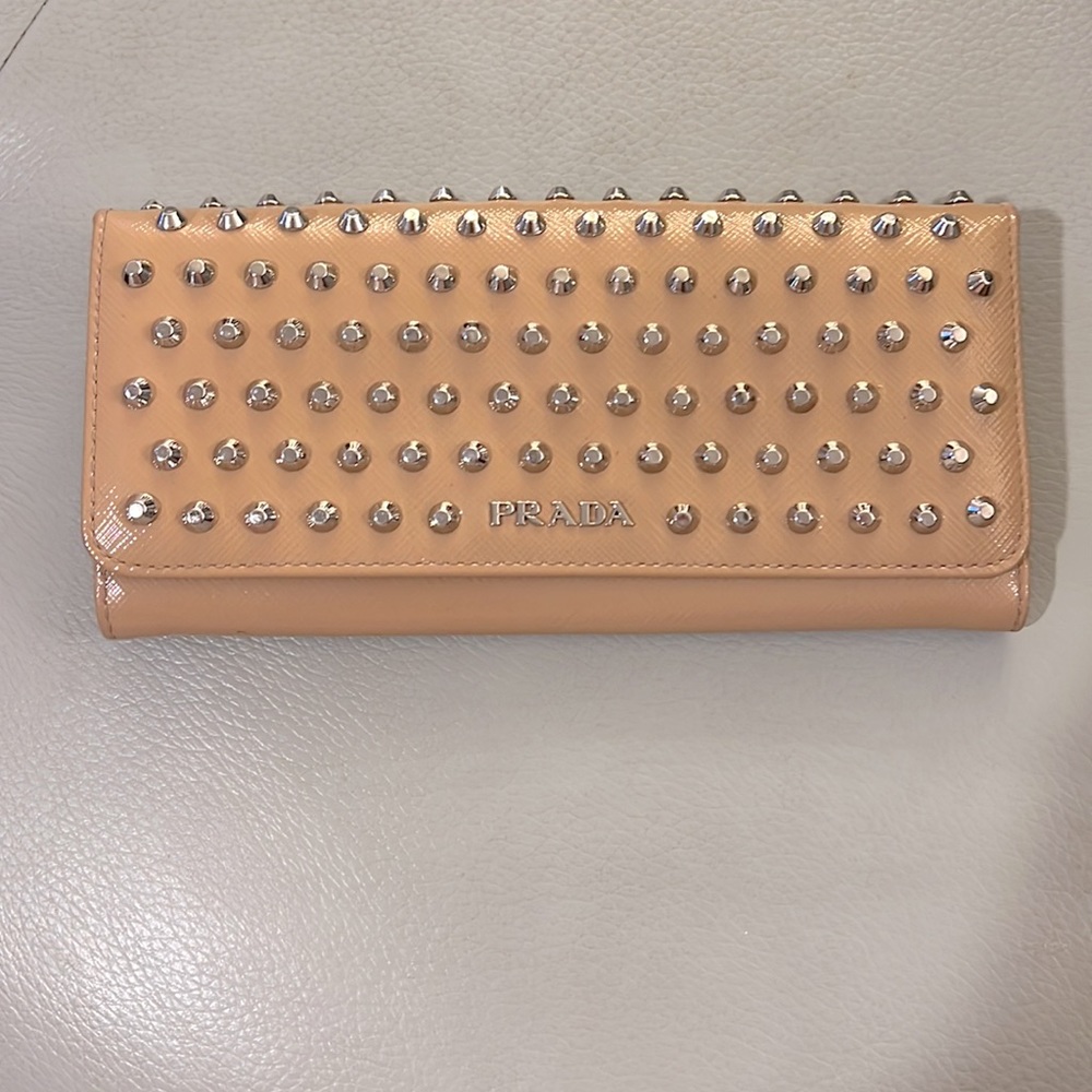 PRADA WALLET - STUDDED BLUSH LEATHER